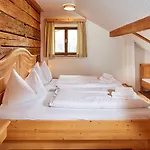 Konukevi Gut Voegeihof 3*