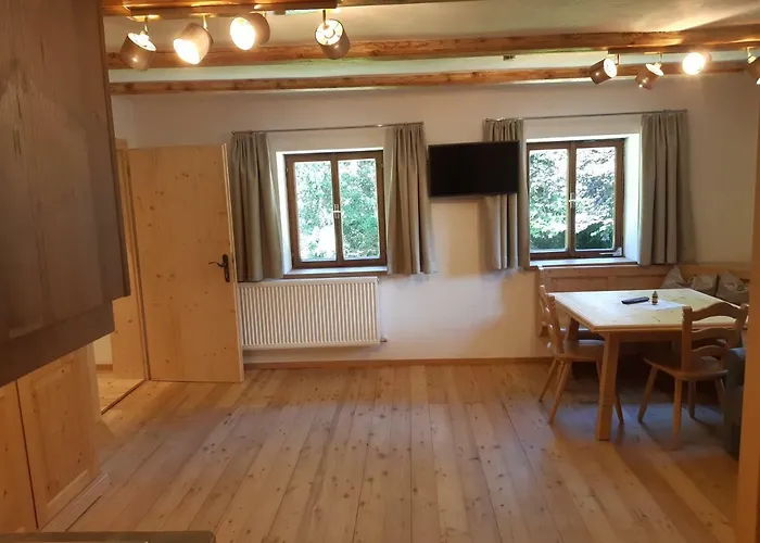 Gut Voegeihof 3* フォルスタウ